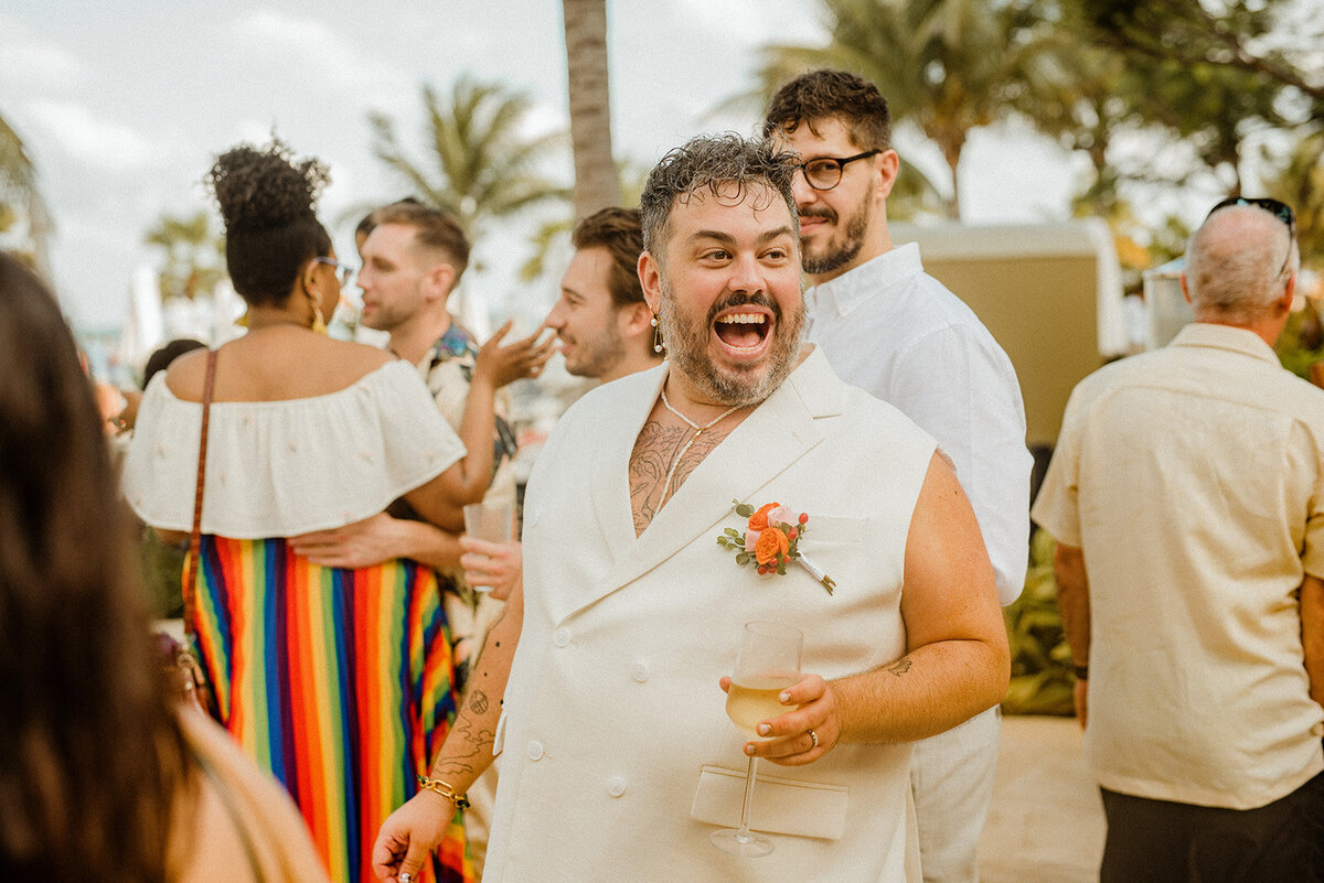 e-mexico-cancun-dreams-natura-resort-queer-lgbtq-wedding-details-cocktail-hour-outfit-change-10