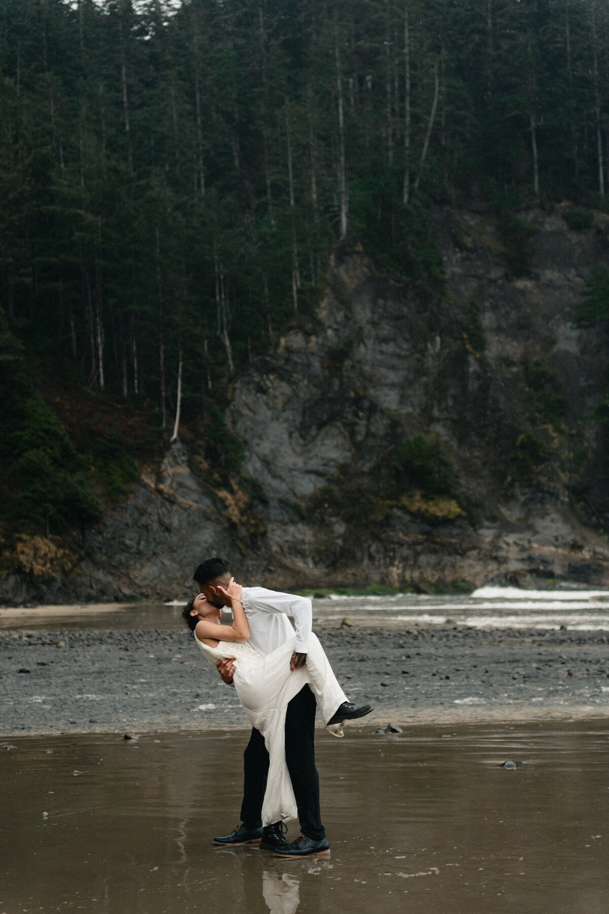 OREGON COAST ELOPEMENT-47