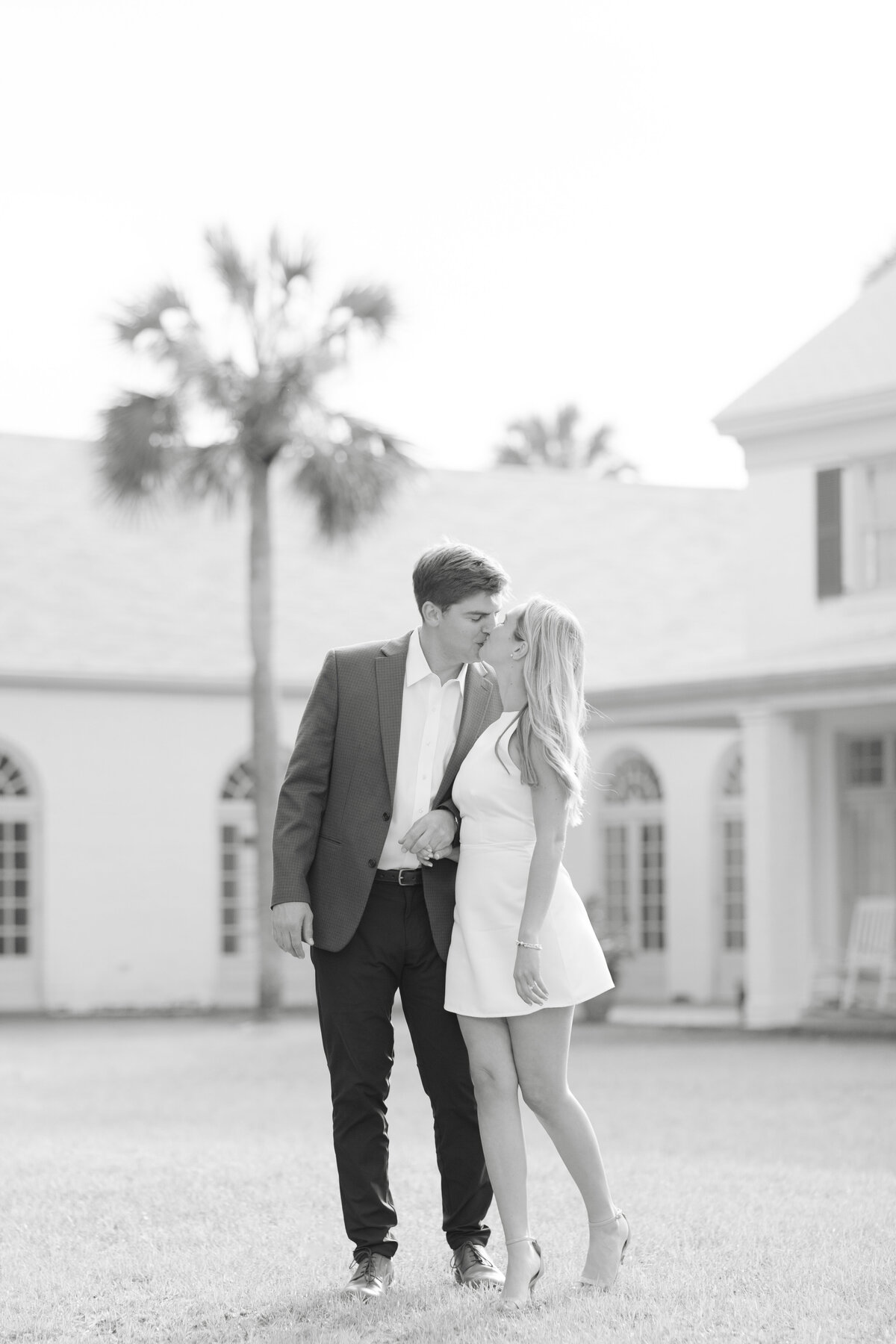 2023.04.12 Victoria + Austin The Ribault Club Engagement Session-10557-2
