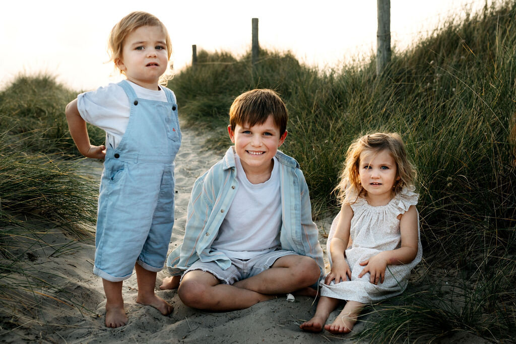 sibling-portraits-byron-bay