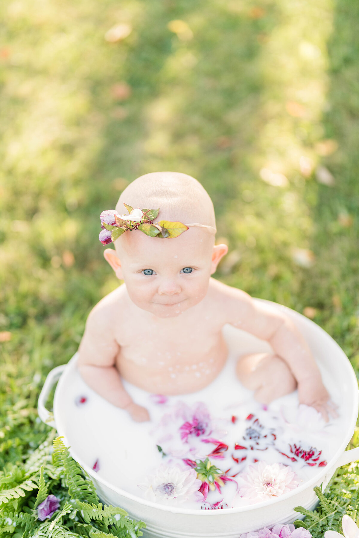 Mjölkbad baby med blommor jönköping