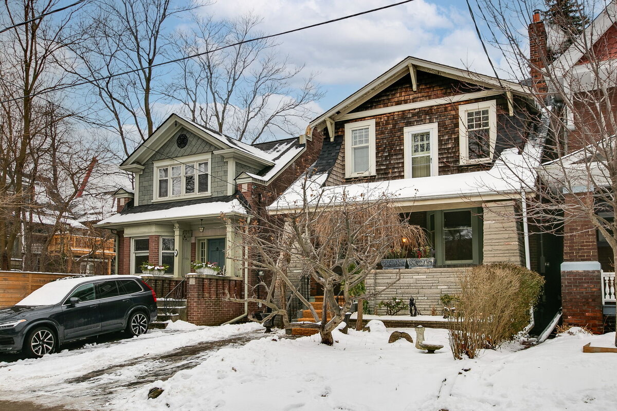 66-web-or-mls-1_003_Exterior Front