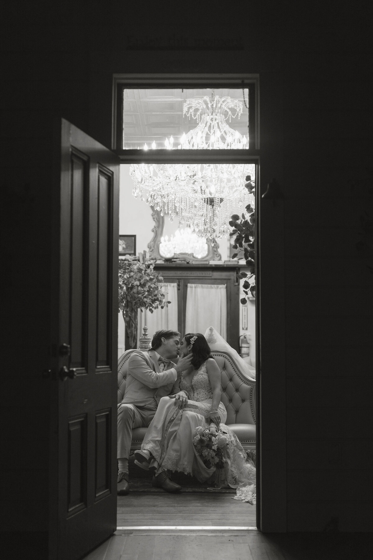 wedding-at-twin-oaks-gardens-san-marcos-169