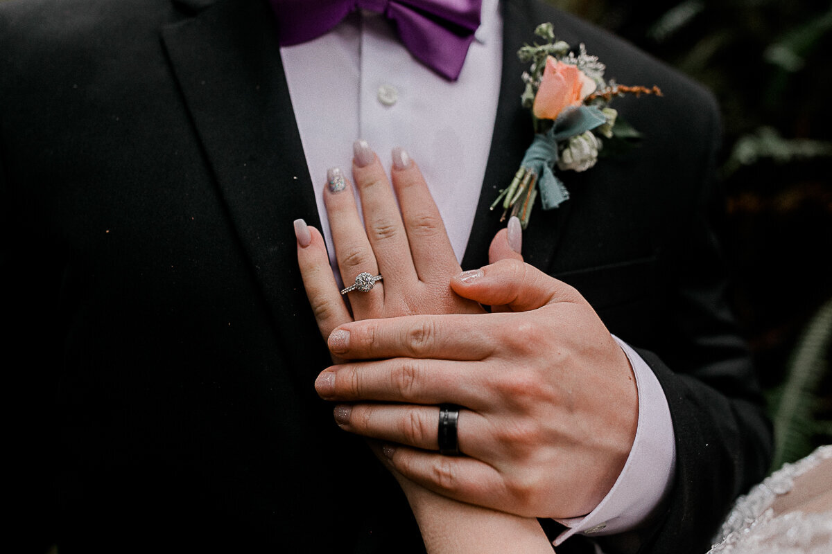 washingtonelopementphotographer-fernacreswedding-forkswashingtonwedding-pnwelopement-77