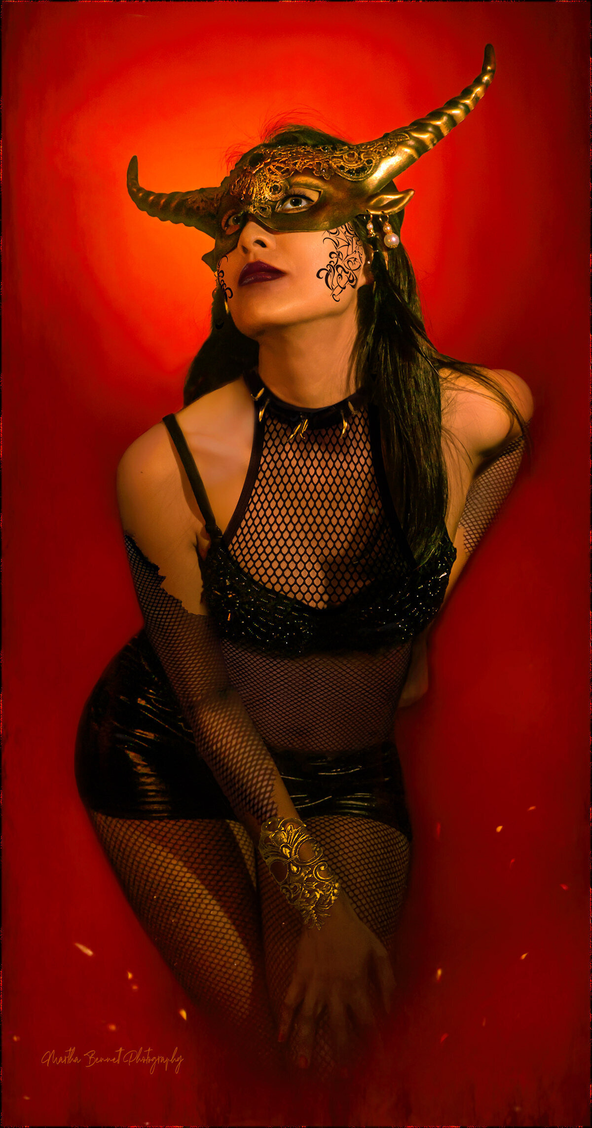 THITINAN STEWART ON RED WITH SPARKS