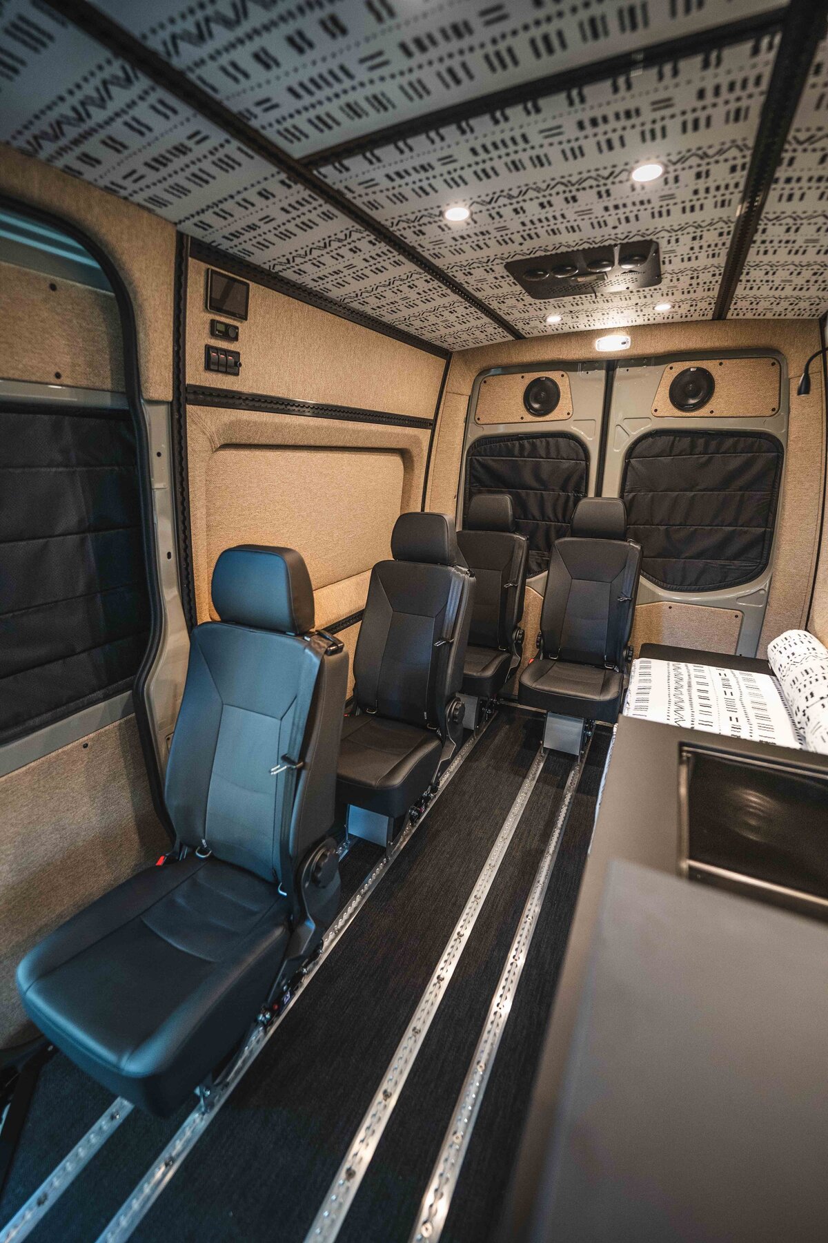 s1interiordetails-39