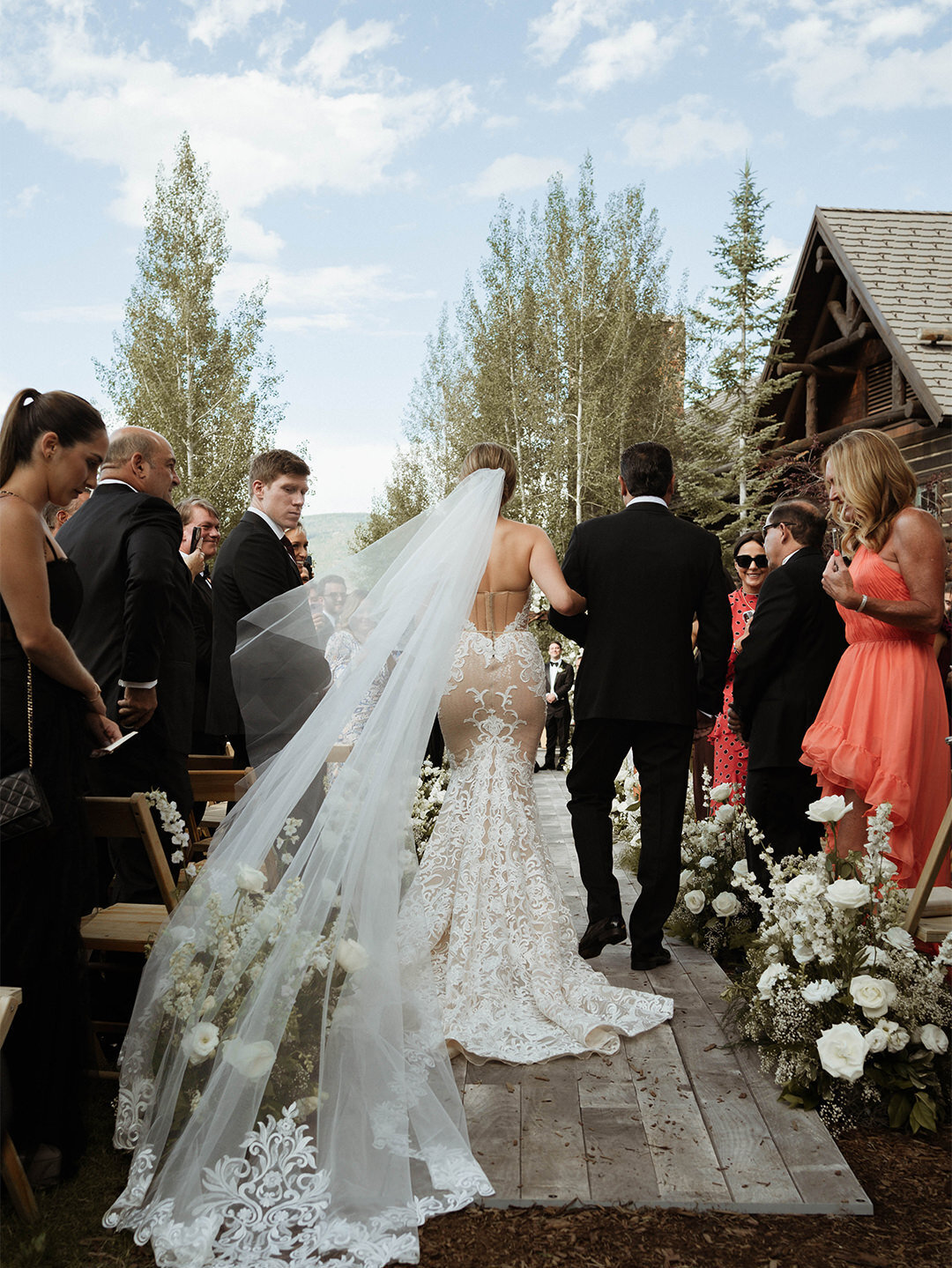 2-Ceremony-Ritz-Carlton-Bachelor-Gulch-by-GoBella.com-2