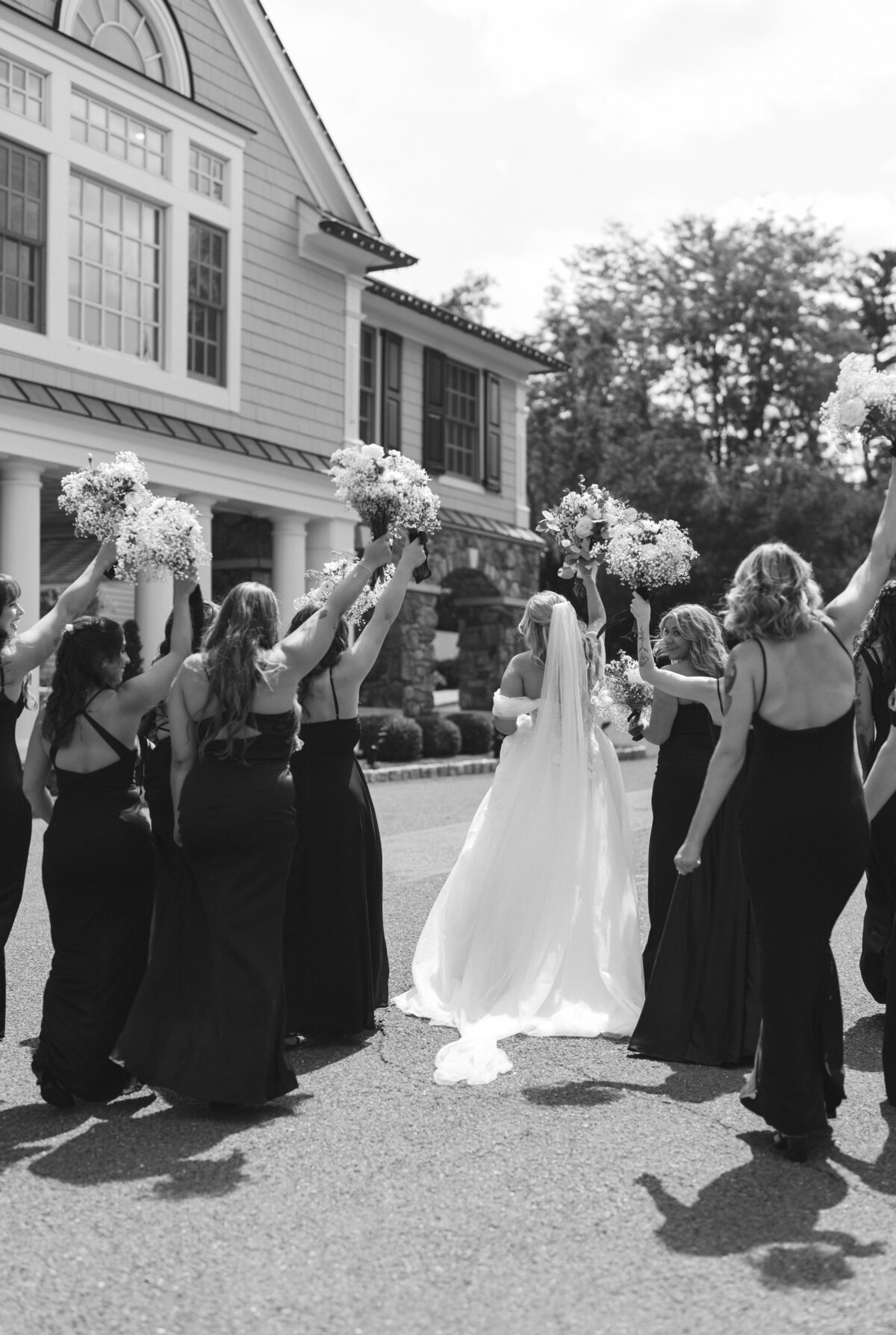 Kylie+TommyOldeMillInnWedding-800