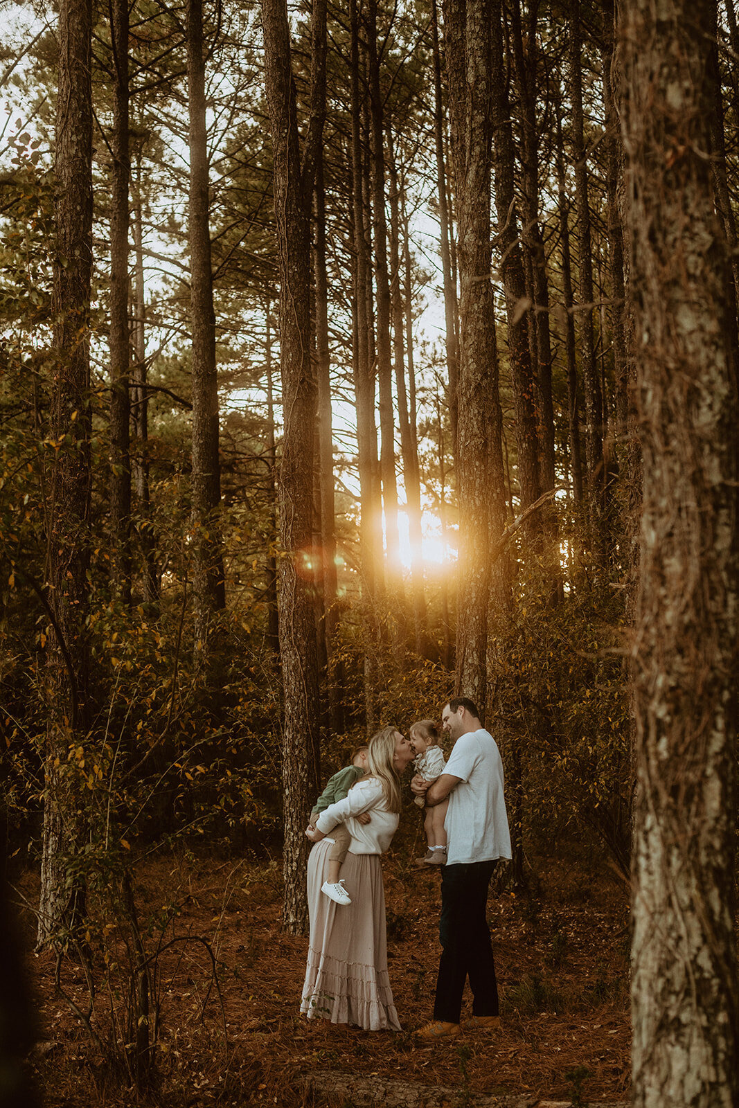 golden hour family portraits in Rome, Georgia on Berry College Campus