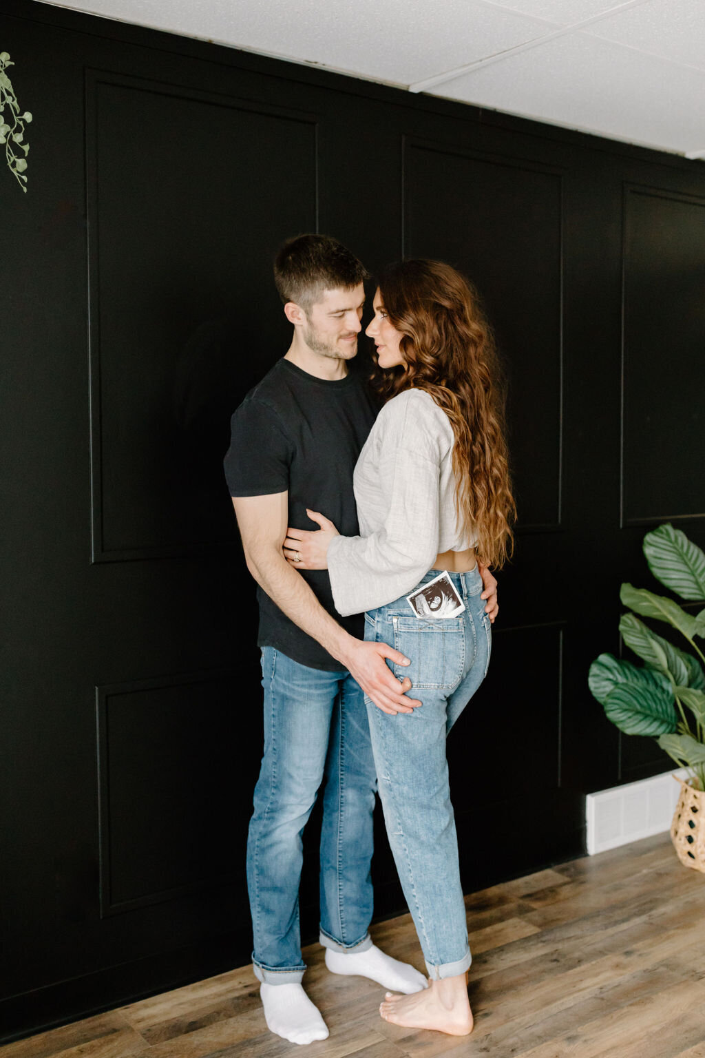 christina_ney_photography_wedding_engagement_lifestyle_photographer_dubuque_iowa_wedding_planning_assistance_adventurous_bold_laidback Family Photography75