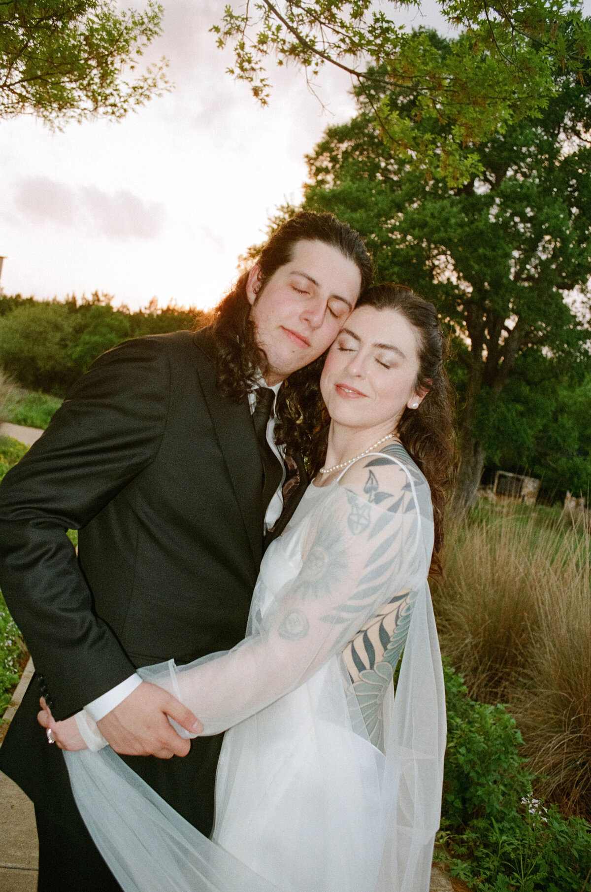 Esme&JacobWeddingPhotos_Previews_AustinWeddingPhotographer_HereafterFilms-74