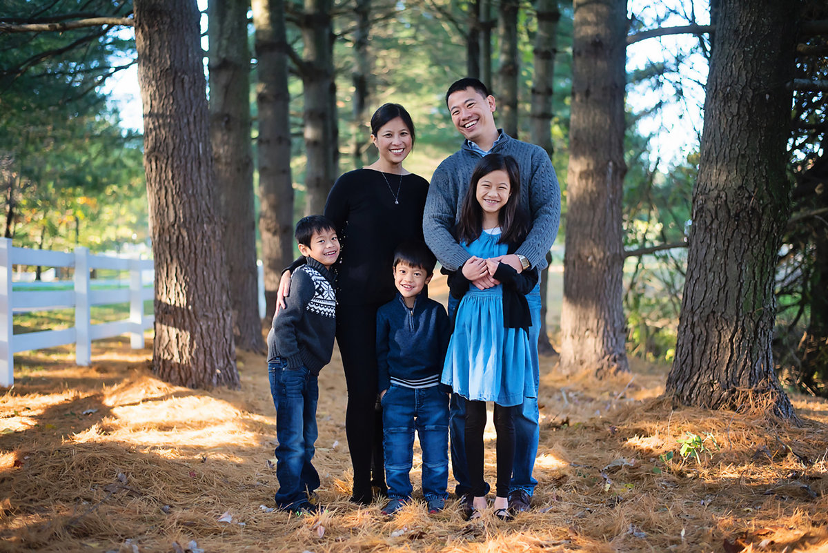 Beautiful outdoor family portraits at Avenel Local Park in Potomac by Sarah Alice Photography