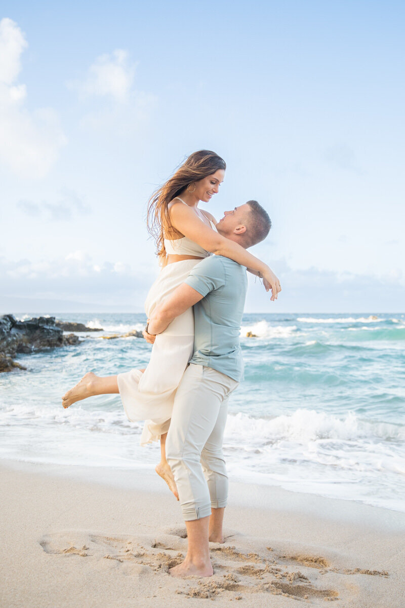 Couples photographer Maui, Hawaii