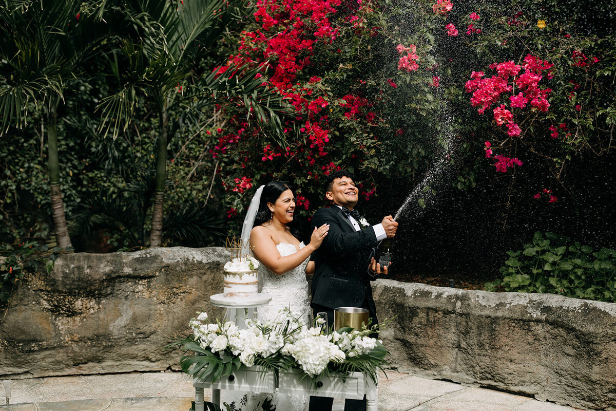amber-whorter-sunken-gardens-florida-elopement-chantilly-chic-celebrations-13