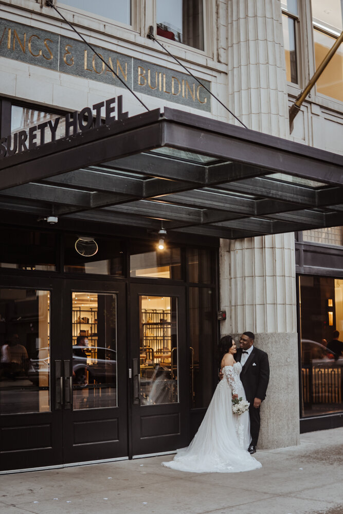 surety-hotel-wedding-couple-portraits-des-moines-wedding-photographer-storyteller-collective-photo-co