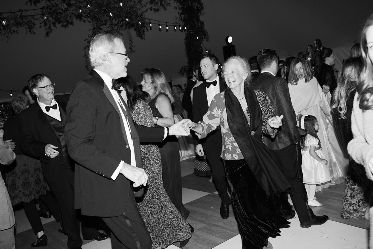 MauraDavidson_Emily+Duncan-9526