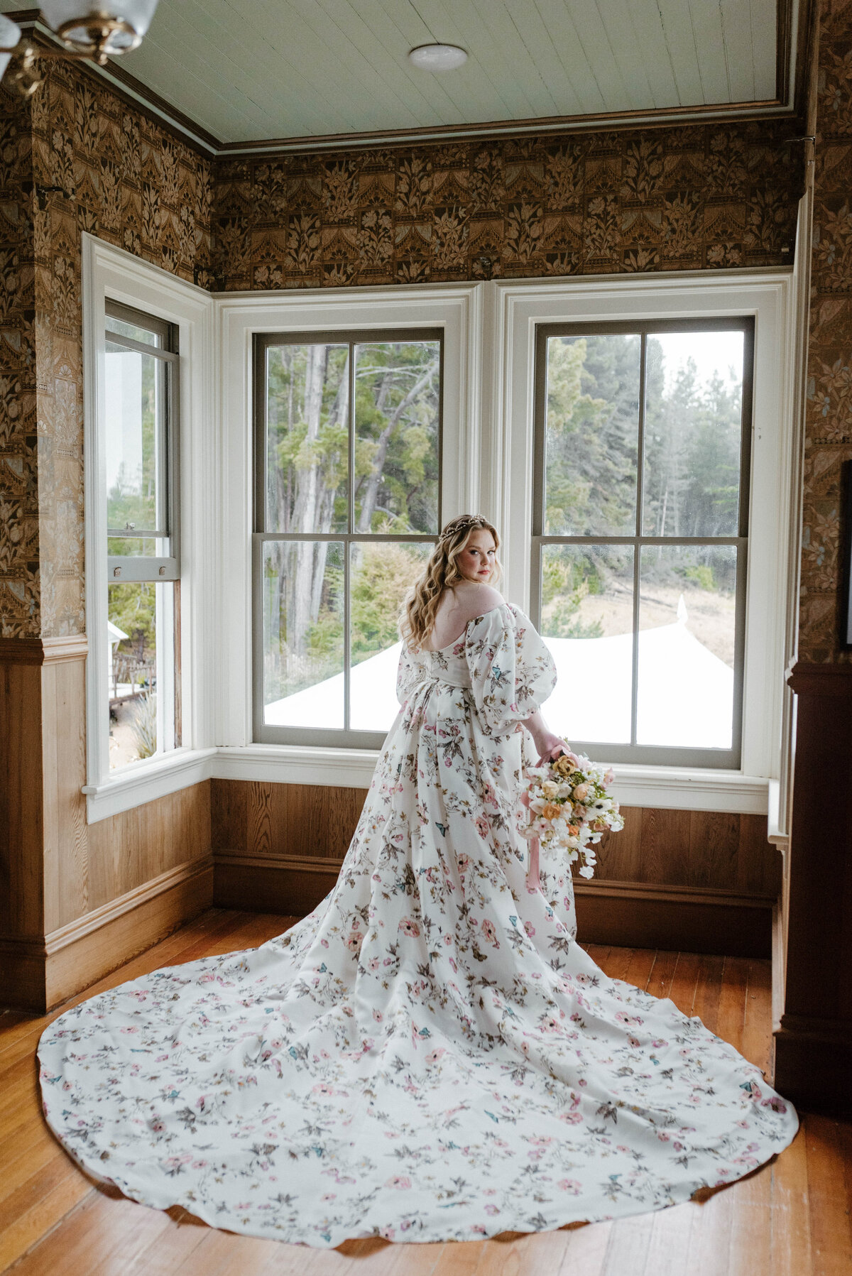 OliviaTitoWeddingSwitzerFarms-8823