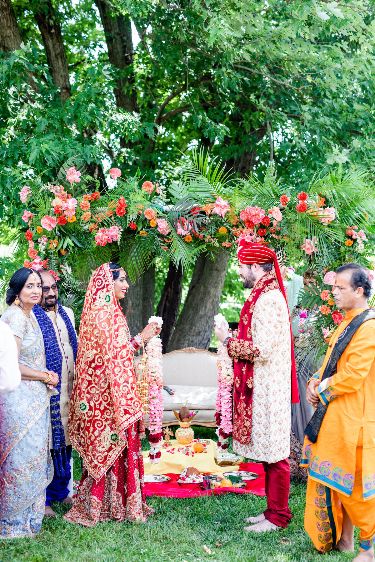 tranquility-farm-colorful-hindu-wedding23