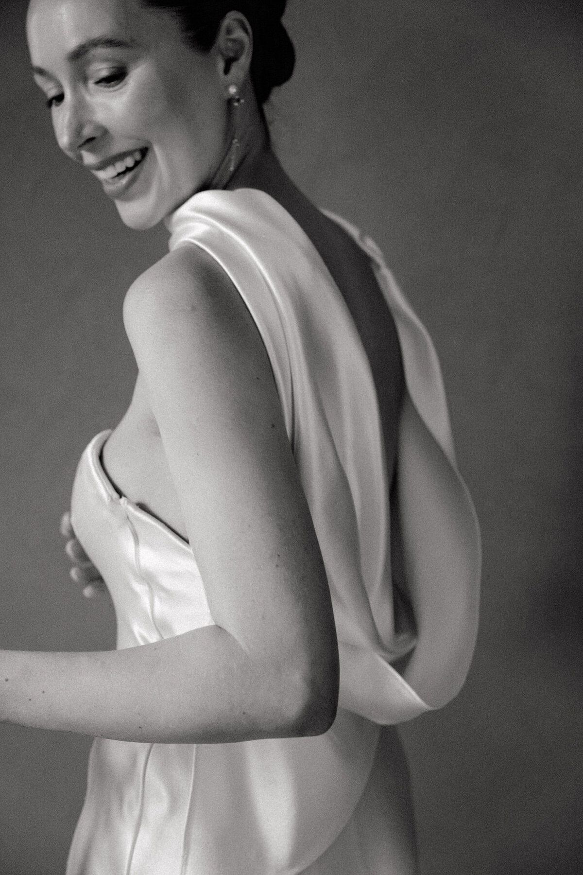editorial luxury bridal portrait at mas de Chabran in Provence