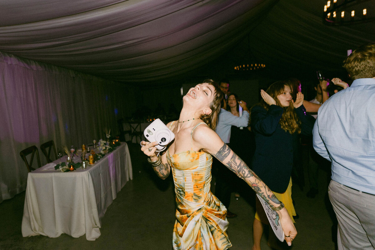 Lindsey&AlexWeddingPhotos_Film_AustinWeddingPhotographer_HereafterFilms_-109