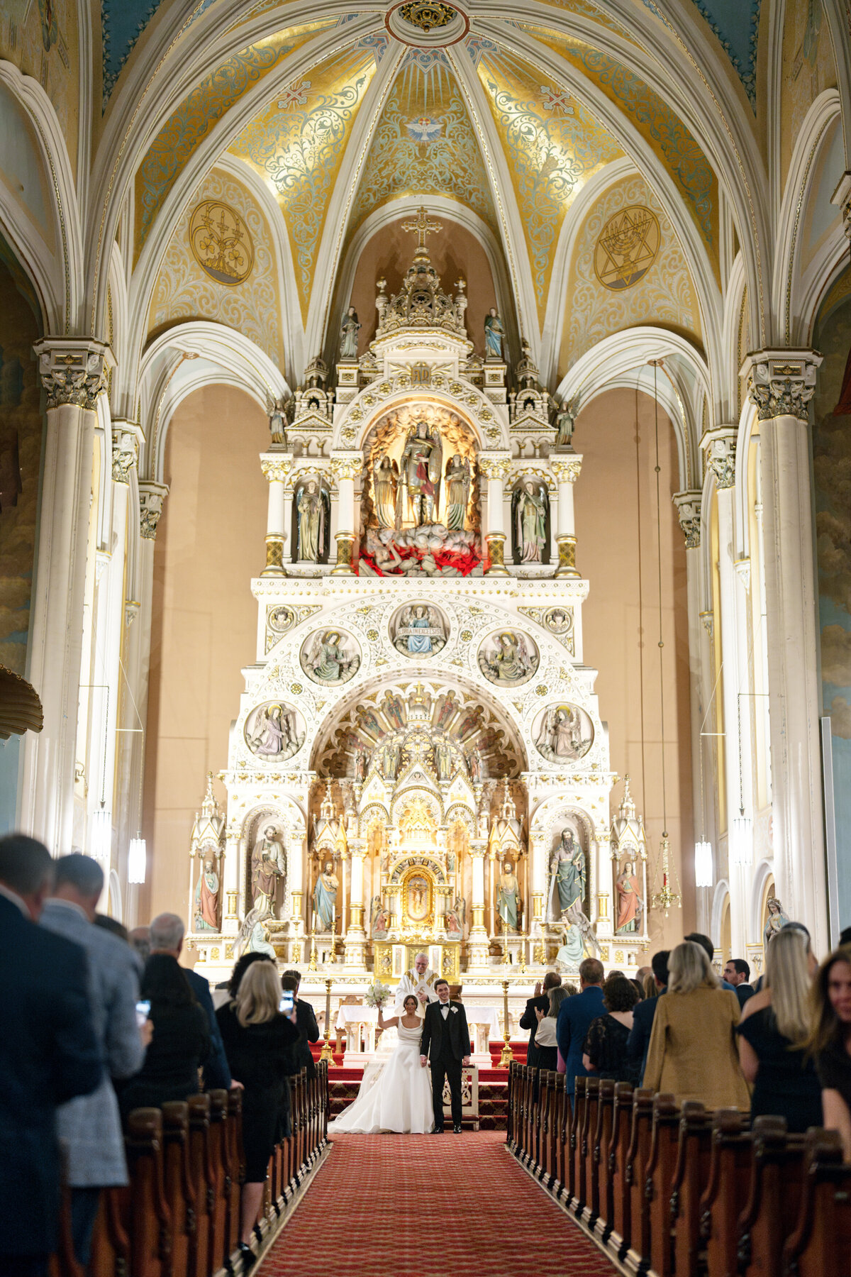 Berlez-Aspen-Avenue-Chicago-Wedding-Photographer-Palmer-House-Celebrate-Planning-Yanni-Design-Dimitra-Shannon-O'Brien-Magazine-Editorial-151