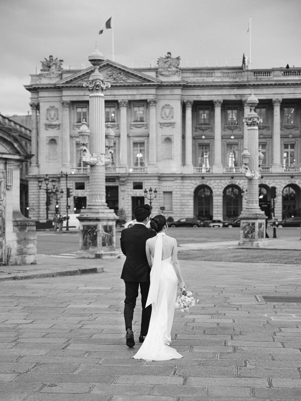 Alexandra-Vonk-romantic-and-luxury-wedding-in-paris34