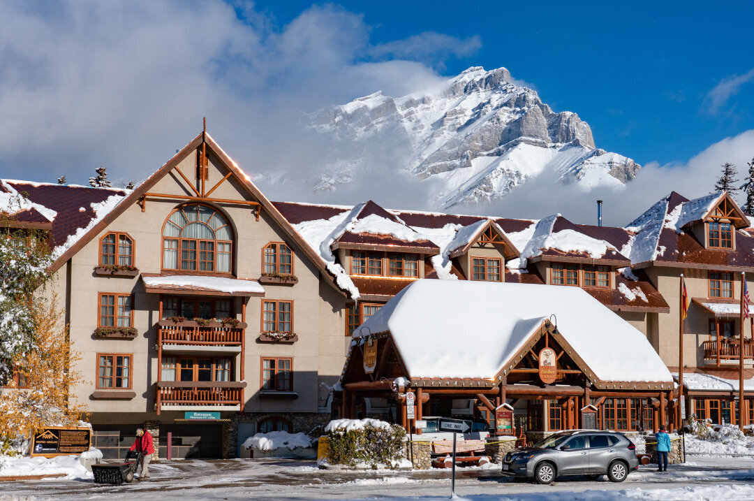 BANFF LODGING CO 18