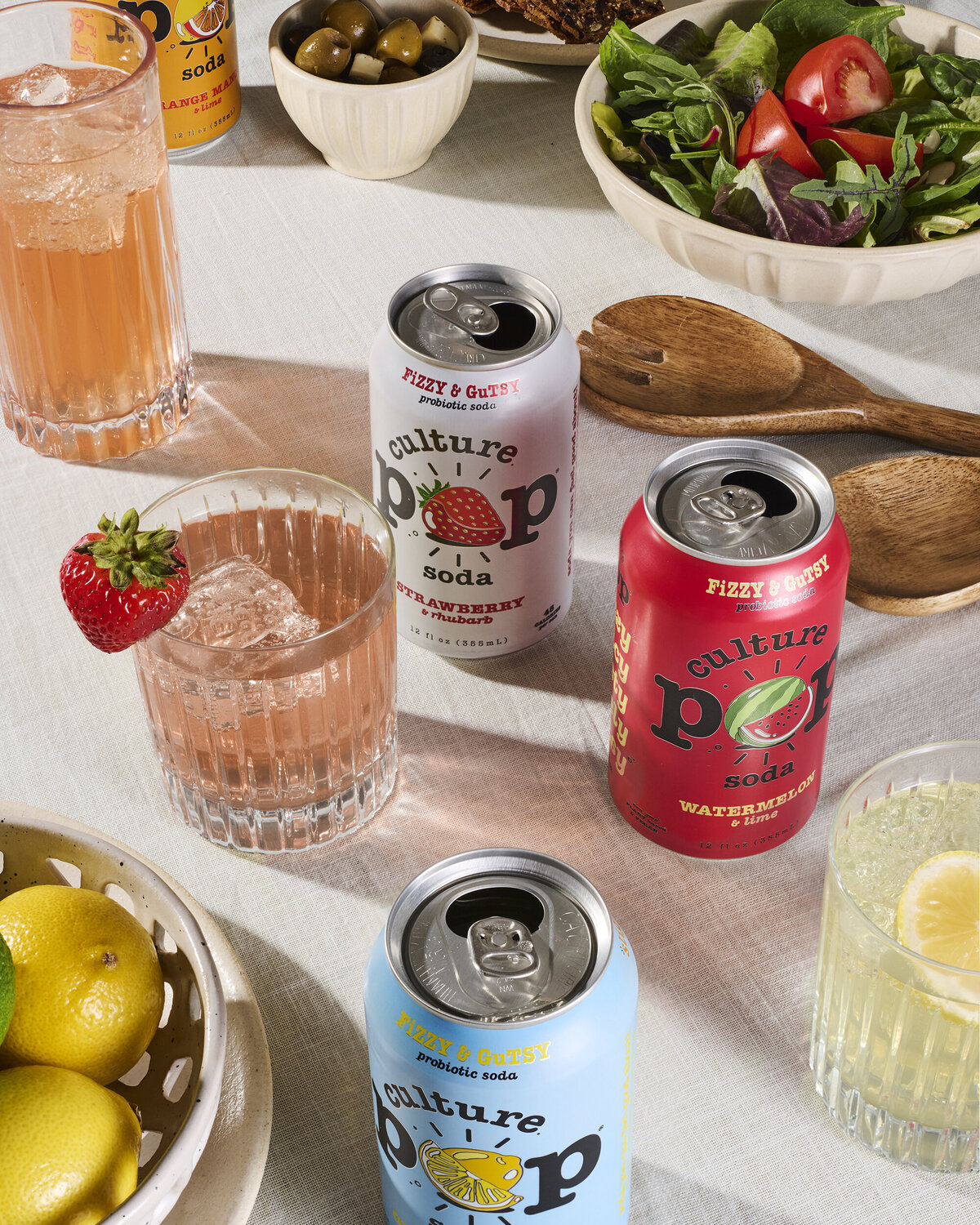 los-angeles-food-beverage-cpg-photographer-lindsay-kreighbaum-photography-culture-pop-canned-drink-photoshoot-3