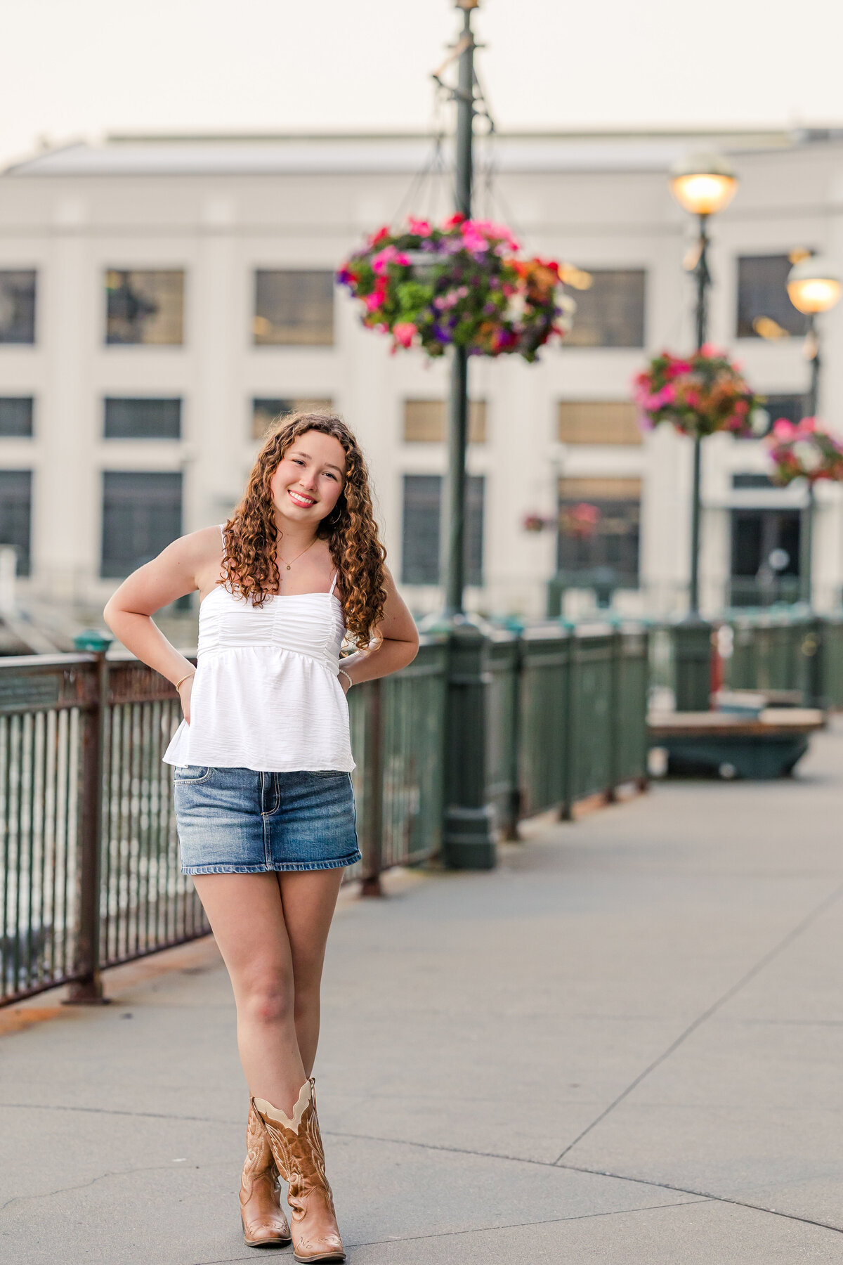 Elizabeth Senior Photos 4.19.25 - Hailey June Photography-1-2