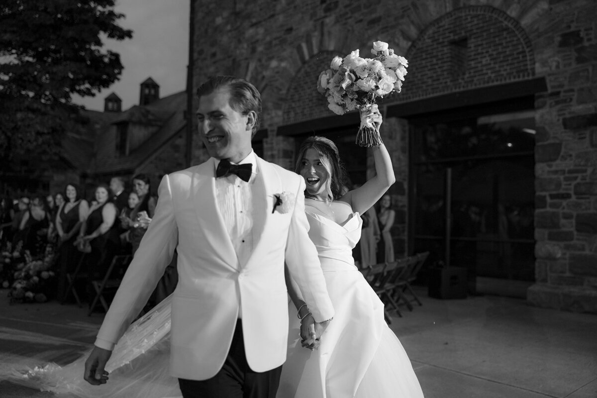 blue-hill-stone-barns-wedding-sava-weddings-nyc-wedding-photographer-732
