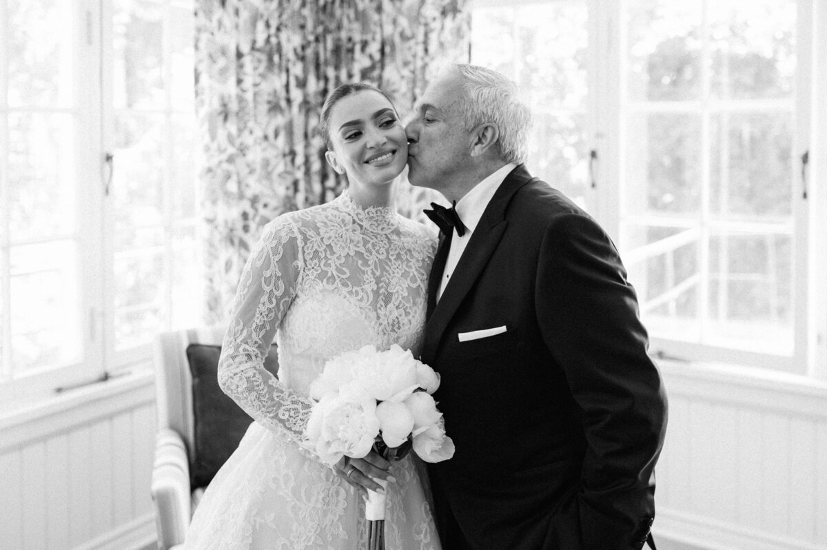 515-Toronto-Golf-Club-Toronto-Canada-Kate-Colin-Wedding-10