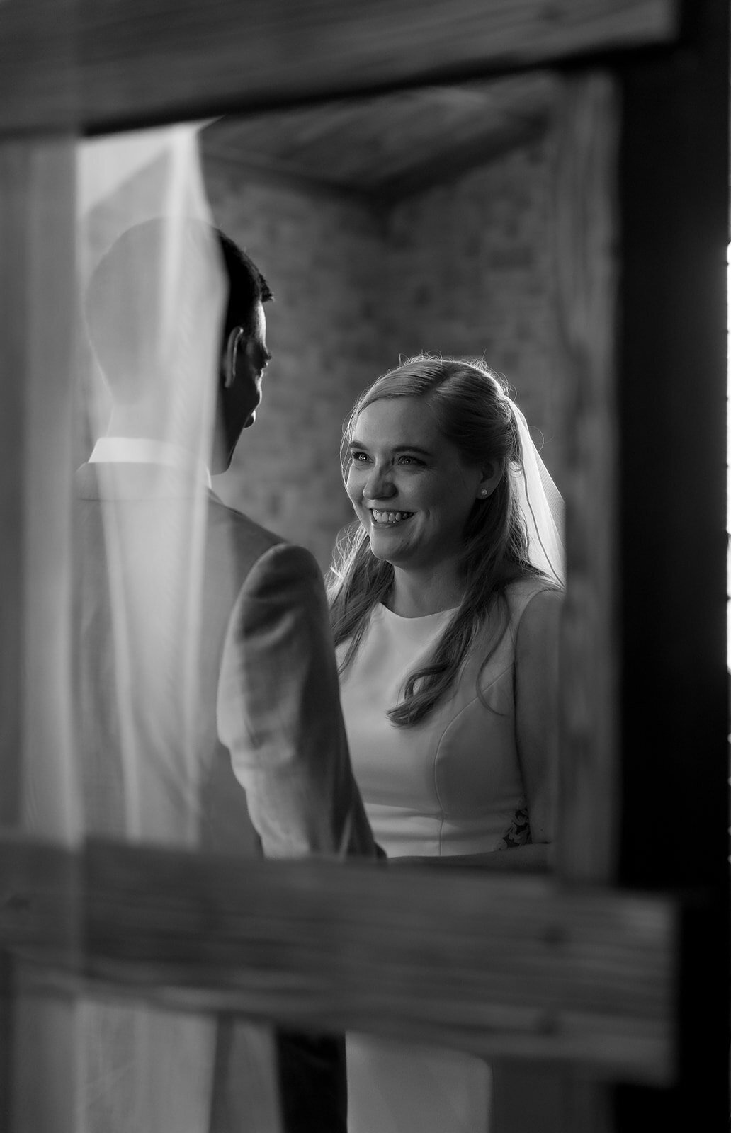 Previews B&W-21