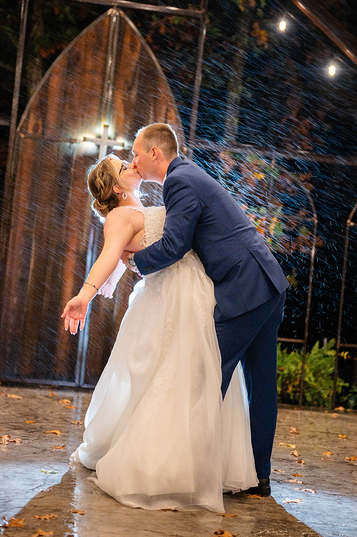 raining Wedding Photography Springfield Missouri 