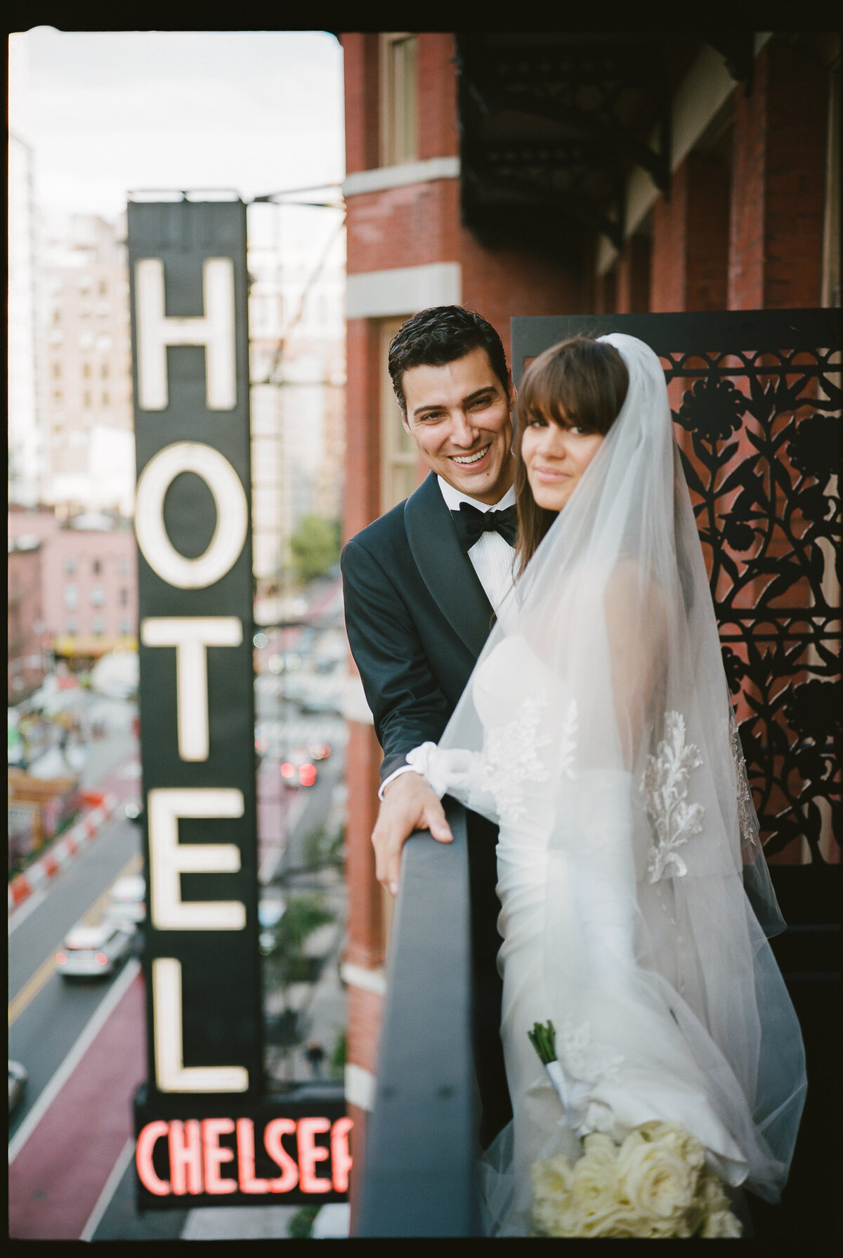 hotel-chelsea-wedding-madeleine-elliott-065