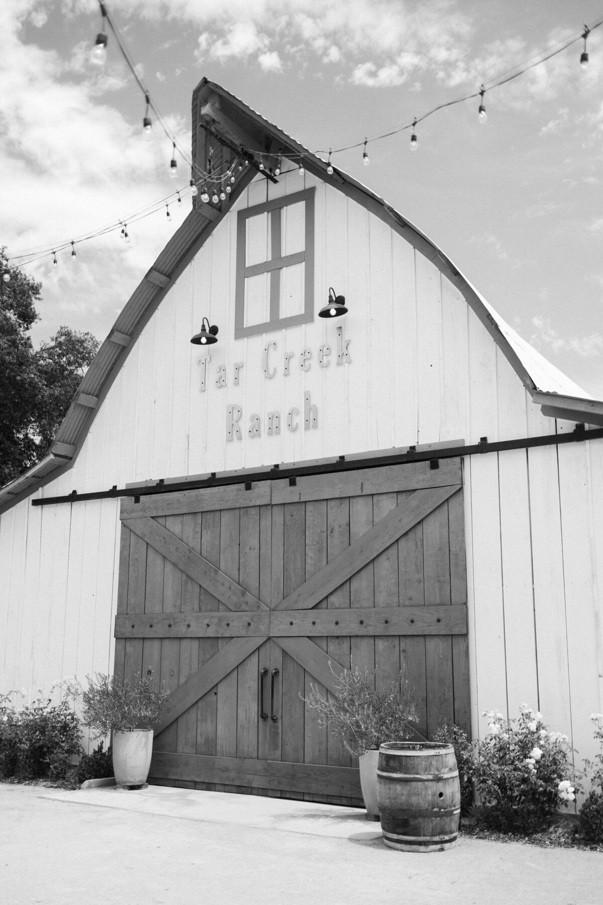 Arroyo Grande wedding photography, Tar Creek Ranch, black and white image of couple's first dance