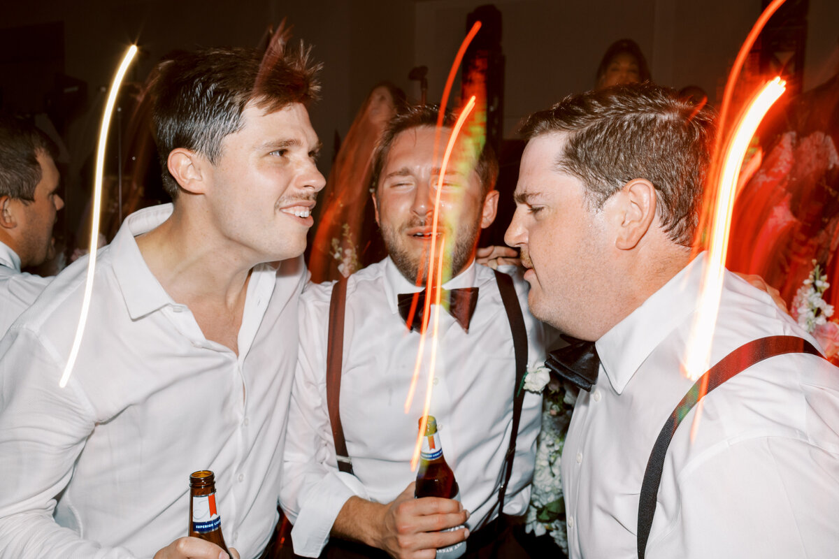 Hannah-and-Kyle-Wedding-Preview-Emily-Nicole-Photo-196