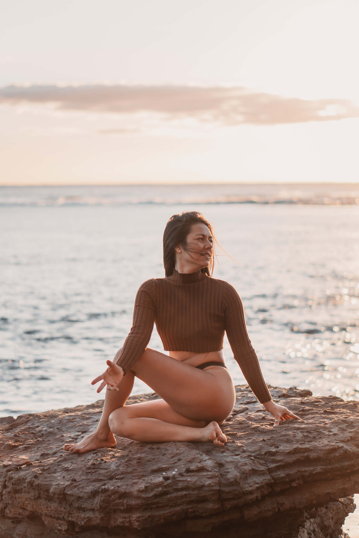 Lailla-beach-yoga-photography-australia-33