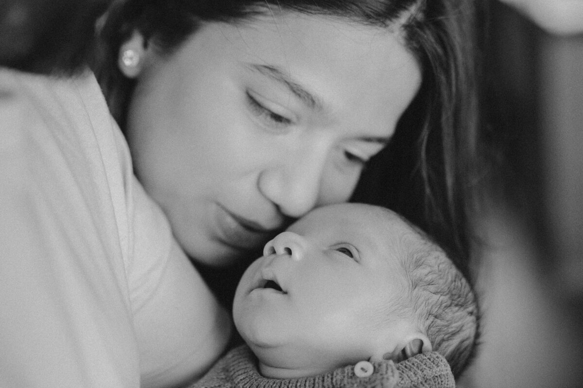 Komal-Pranu-Newborn-Photoshoot-Seattle-WA-Amy-Law-Photography-16