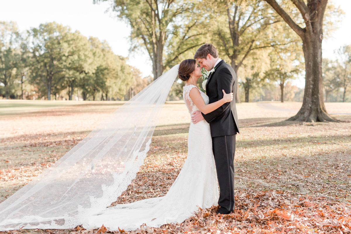 Memphis Wedding Photographer Chickasaw Country Club_013