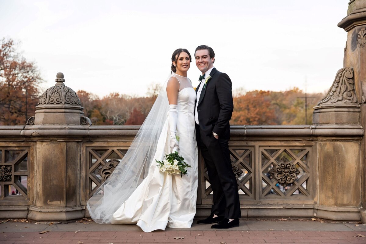 emma-cleary-new-york-nyc-wedding-photographer-videographer-venue-loeb-boathouse-in-central-park-15