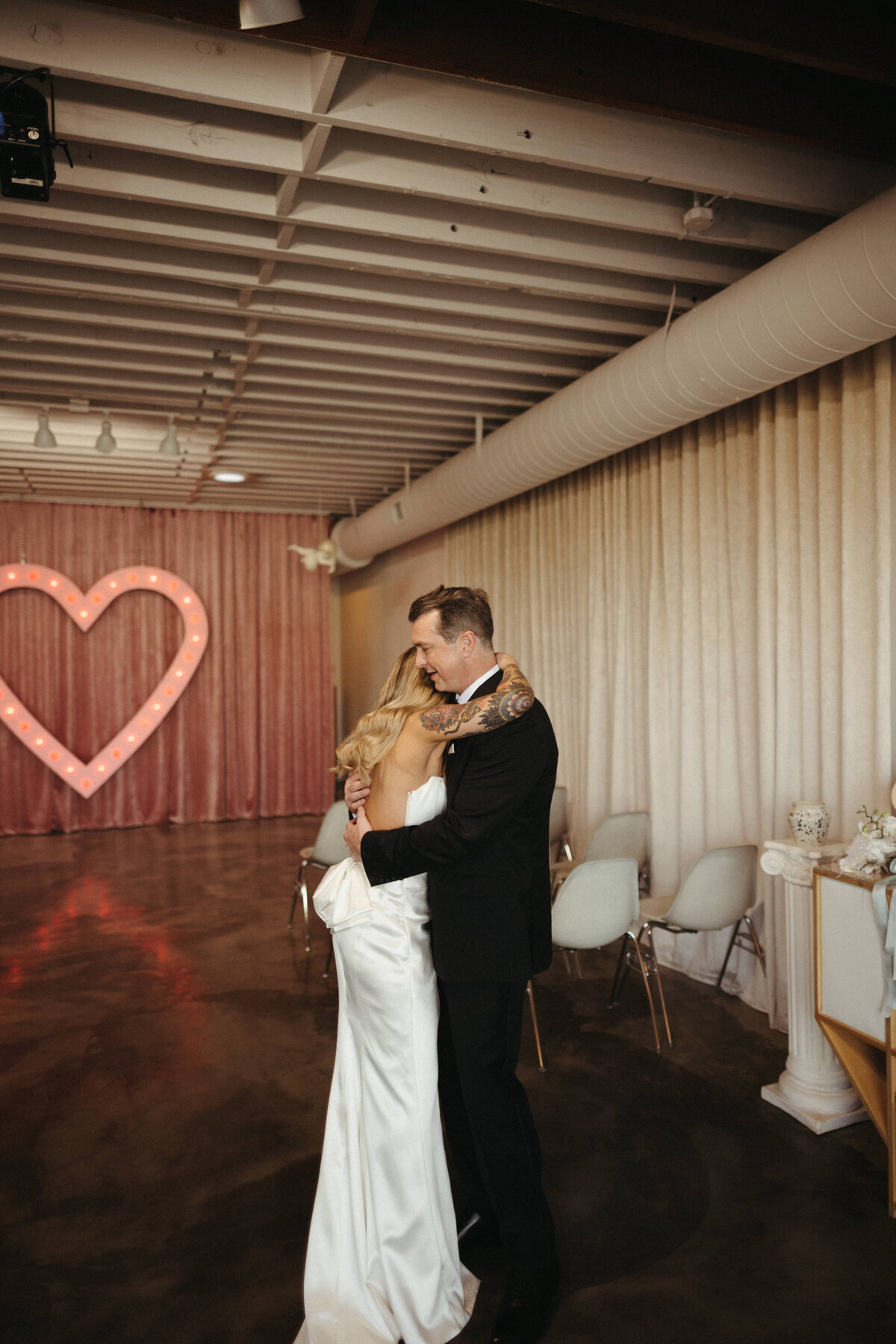 Las Vegas Elopement Photographer