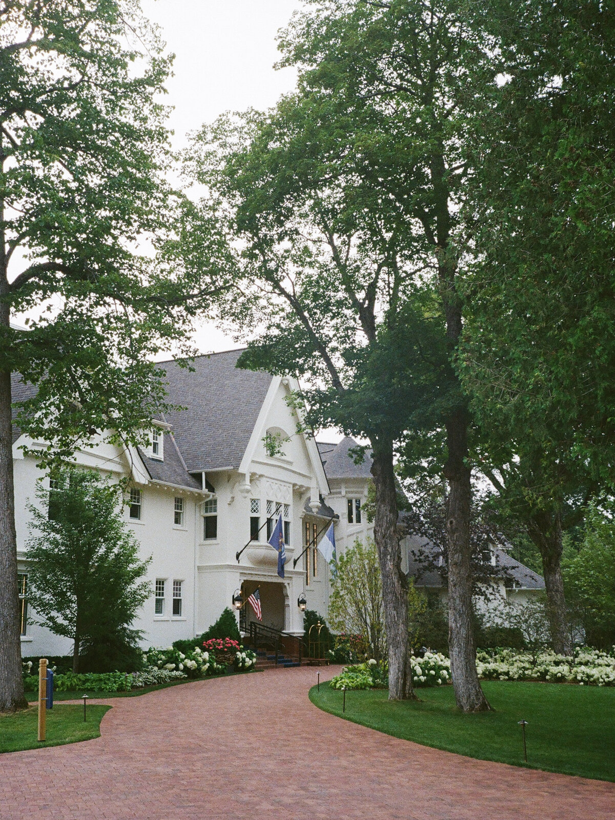 Mackinac-Island-Wedding-Grand-Hotel-Inn-at-Stonecliffe-6