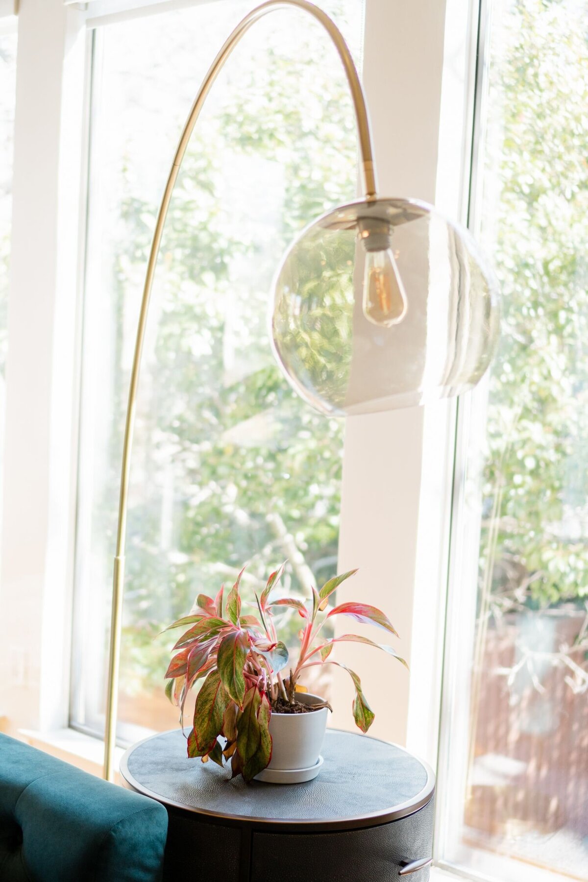 rebekah-nicole-interiors-ember-project-media-room-styling-end-table-lamp-plant