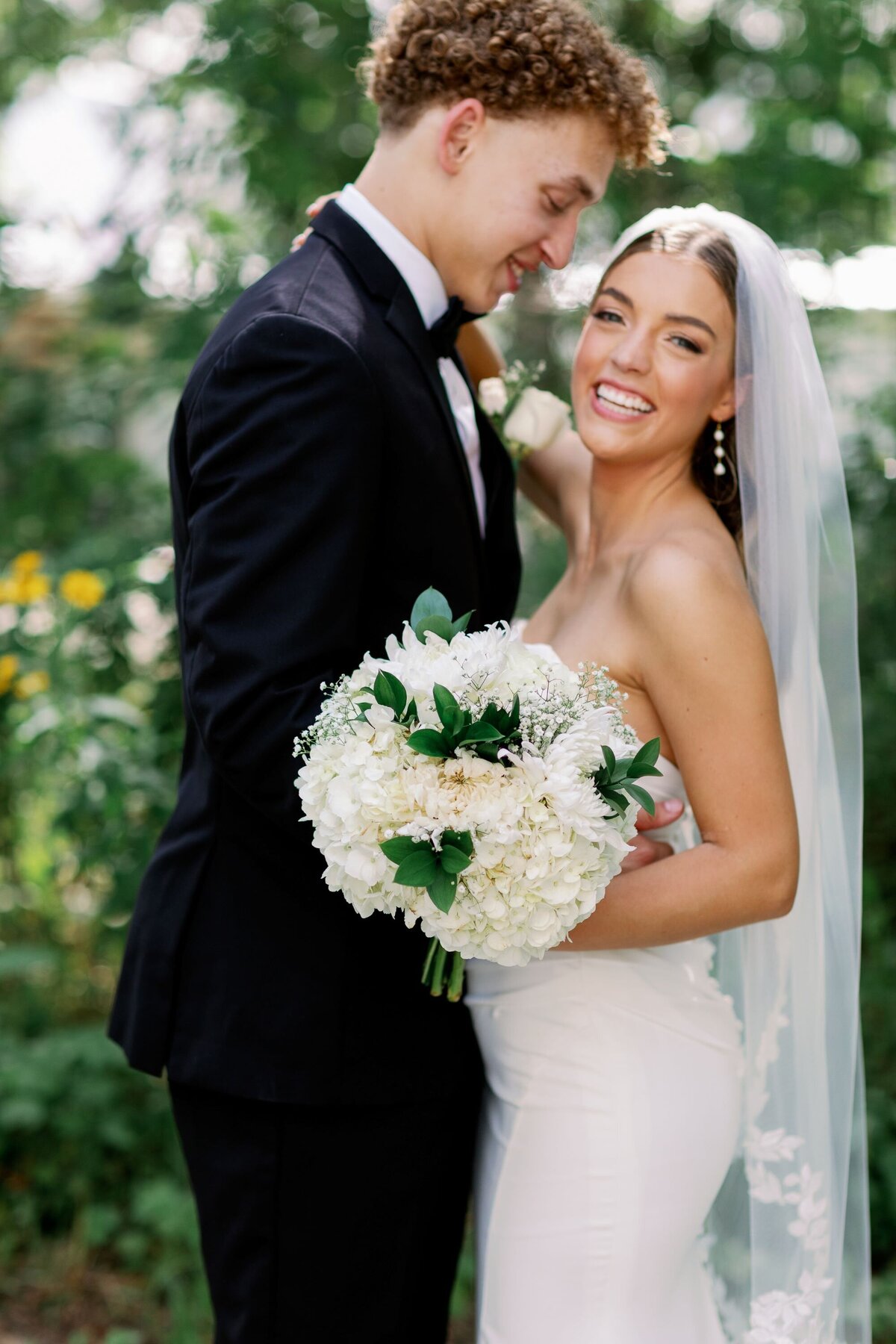 brittany-pannebaker-tampa-florida-destination-wedding-photographer-wedding-gracie-and-taelon-arkansas-preview-15