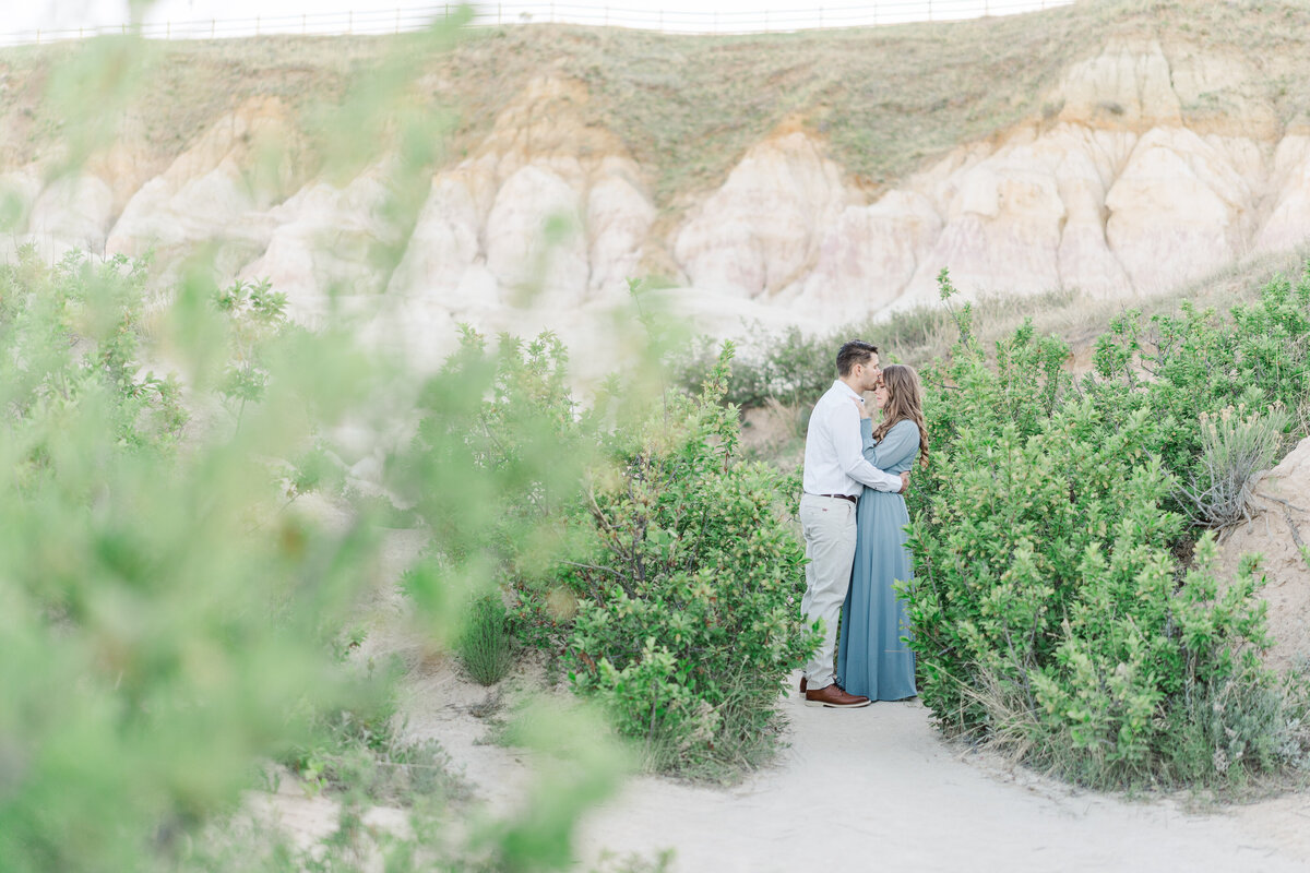 Paint Mines Interpretive Park El Paso Colorado Engagement Session Light and Airy Romantic Pictures Elena Spraguer Photography 0036