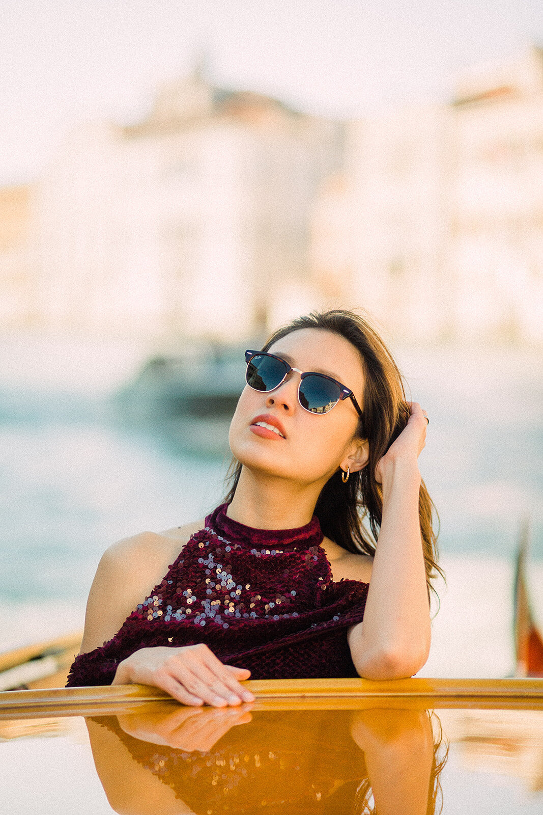 Venice-taxi-boat-luxury-photoshoot-couple-wedding33