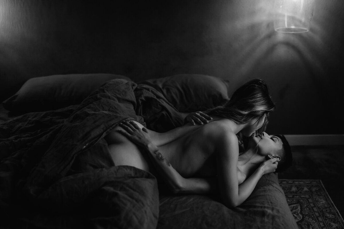 nicki_michelle_485bw