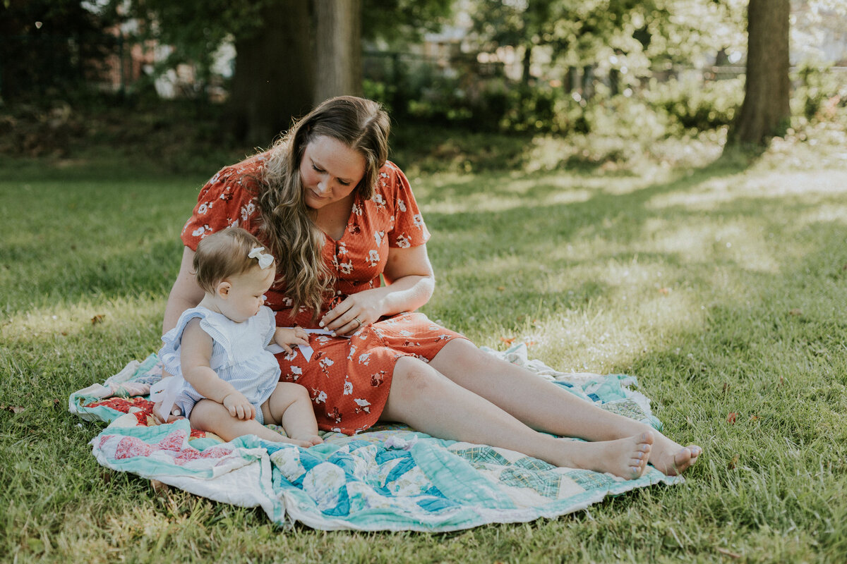 New_Albany_Family_Photographer_Lifestyle-37