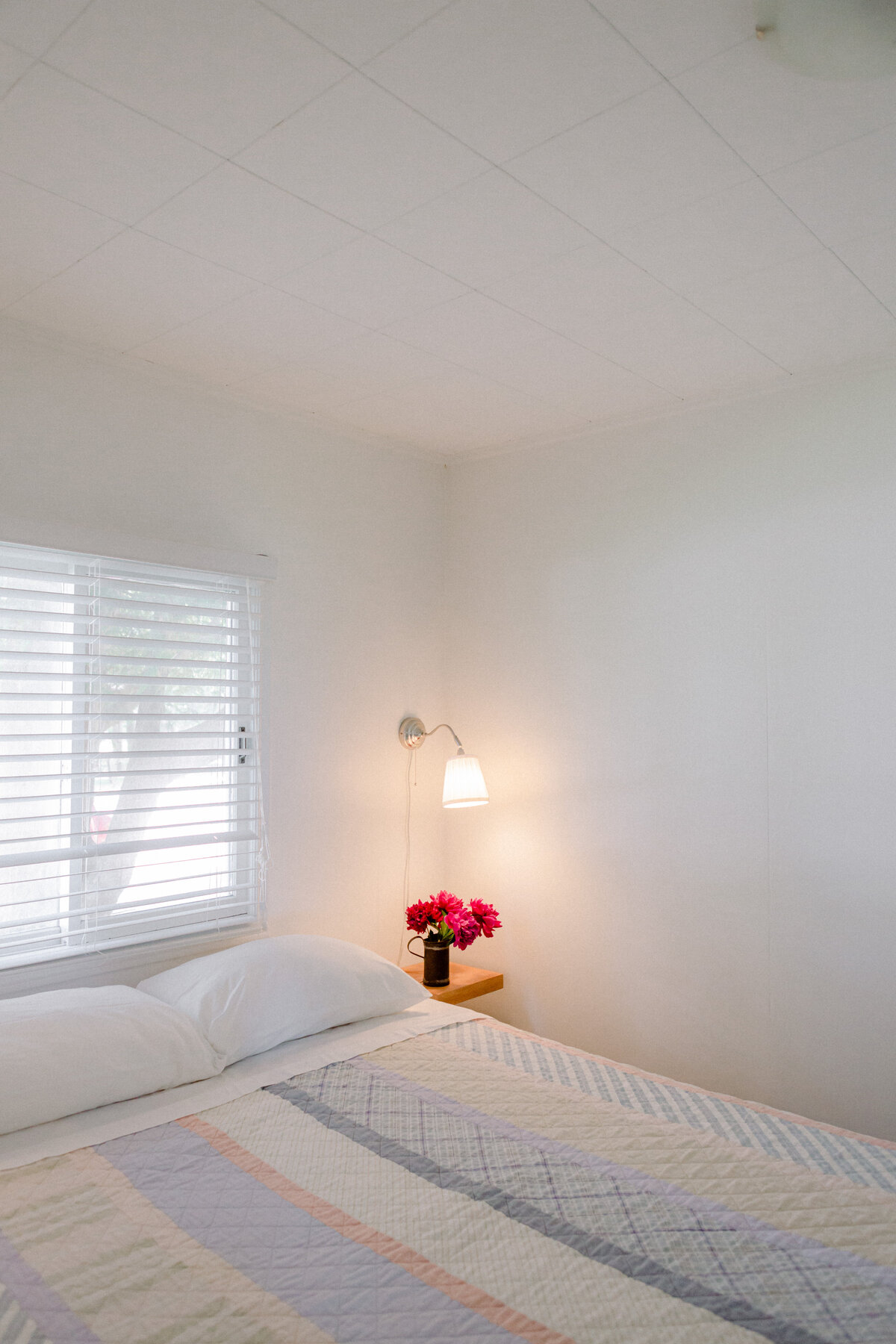 LakeOnTheMountainCottages_WeeThreeSparrows-184