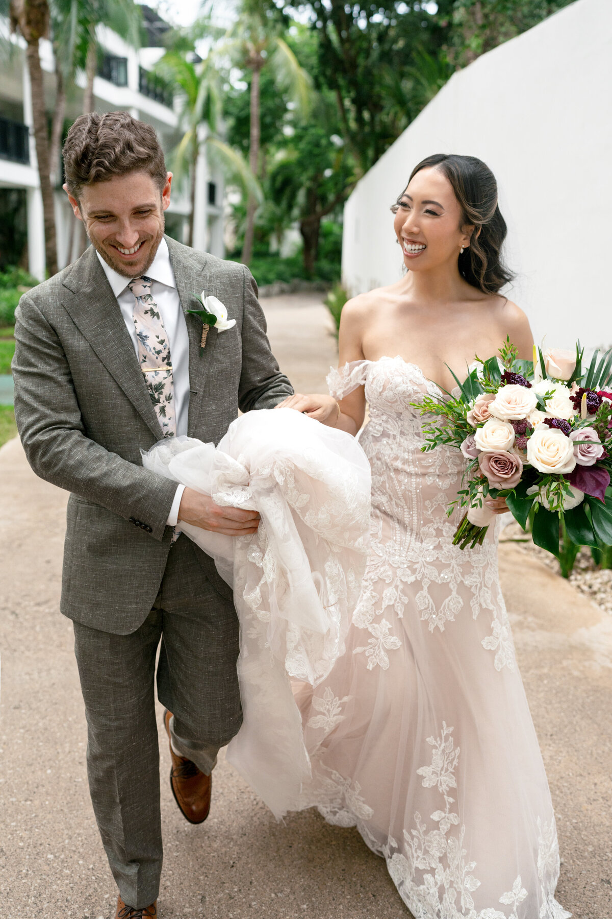 Berlez-Aspen-Avenue-Chicago-Wedding-Photographer-Grace-and-Ivory-Wedicity-Mexico-Editorial-Luxury-Tropical-Aveil-Brides-Designer-143